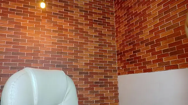 Snapshot of Annyeli chatting on November 2025 01:45:01 PM Annyeli online show from November 2025 01:45:01 PM