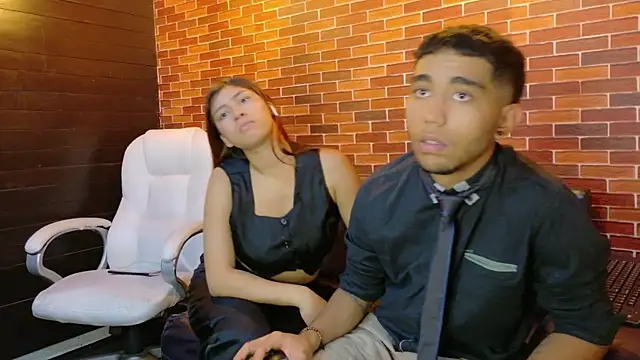 Snapshot of Annyeli chatting on November 2025 03:55:02 PM Annyeli online show from November 2025 03:55:02 PM