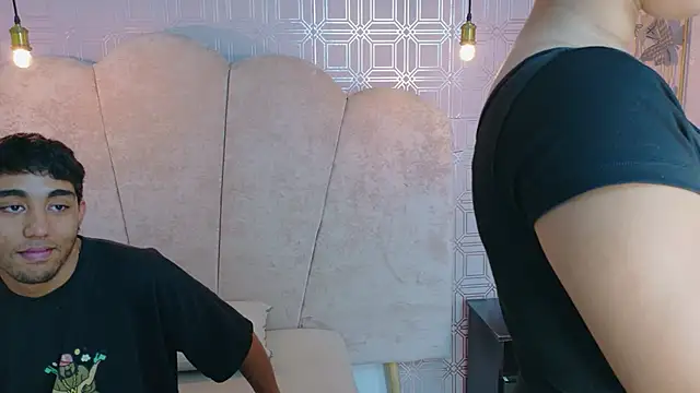 Snapshot of Annyeli chatting on November 2025 03:49:02 PM Annyeli online show from November 2025 03:49:02 PM