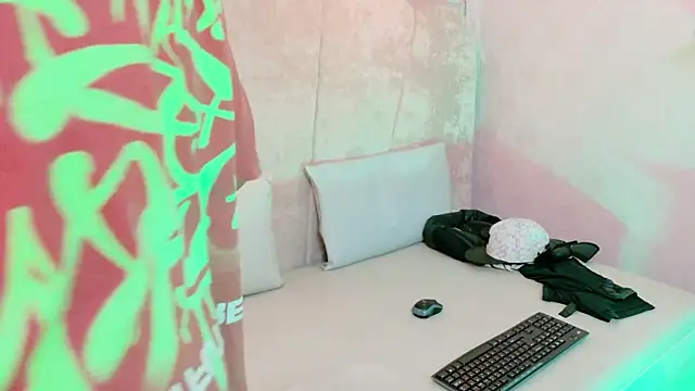 Annyeli online show from February 2026 05:50:01 AM