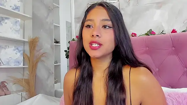 Snapshot of AnnaQueen_ chatting on October 2025 04:20:01 PM AnnaQueen online show from October 2025 04:20:01 PM
