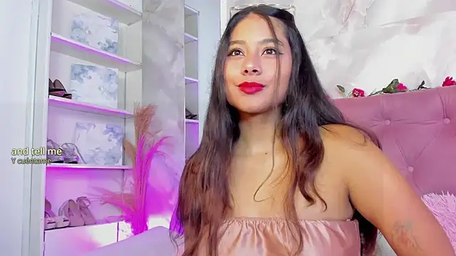 Snapshot of AnnaQueen_ chatting on October 2025 04:20:02 PM AnnaQueen online show from October 2025 04:20:02 PM