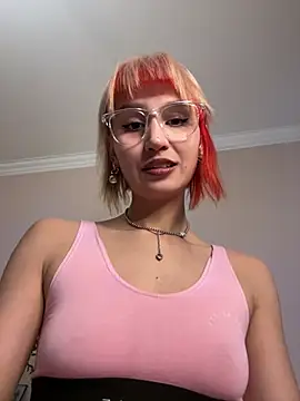 Snapshot of bigbabykiki chatting on March 2025 05:22:02 AM bigbabykiki online show from March 2025 05:22:02 AM