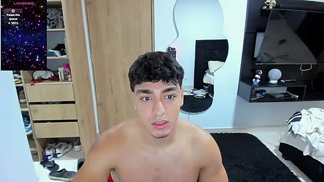 Cristhian Evans online show from September 2025 11:49:01 AM