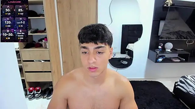 Cristhian Evans online show from October 2025 01:25:01 PM
