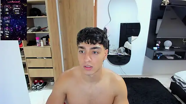 Cristhian Evans online show from September 2025 12:44:02 PM