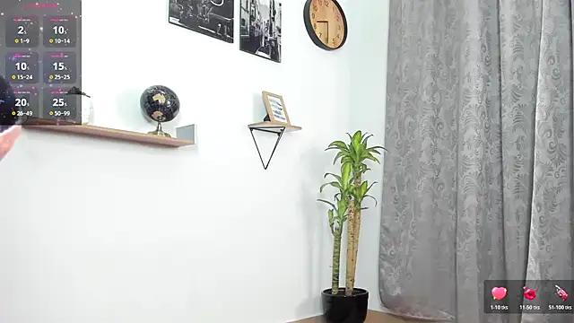 Snapshot of SophieBaker__ chatting on November 2025 01:31:01 AM SophieBaker online show from November 2025 01:31:01 AM