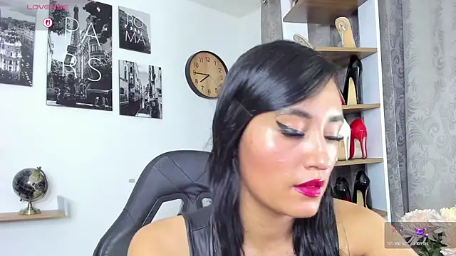 SophieBaker   online show from March 2026 12:47:02 AM