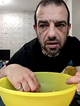 FotografoPollon online show from March 2025 07:46:02 PM