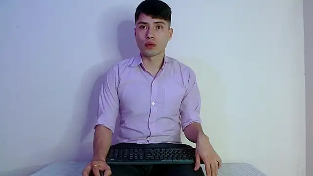 Snapshot of nolanjay_ chatting on October 2025 01:55:02 AM nolanjay online show from October 2025 01:55:02 AM