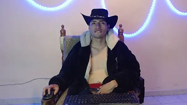 Snapshot of nolanjay_ chatting on March 2025 11:47:02 PM nolanjay online show from March 2025 11:47:02 PM