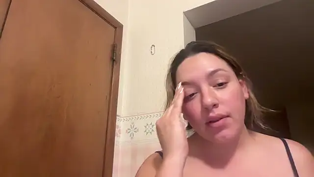 Naciaxxx online show from December 2025 12:44:01 AM