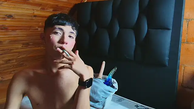 Justyn Ross online show from November 2025 12:20:01 PM