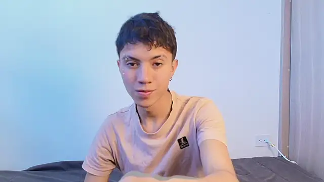 Snapshot of Justyn_Ross chatting on September 2025 07:08:02 PM Justyn Ross online show from September 2025 07:08:02 PM