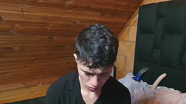 Justyn Ross online show from October 2025 04:22:02 AM