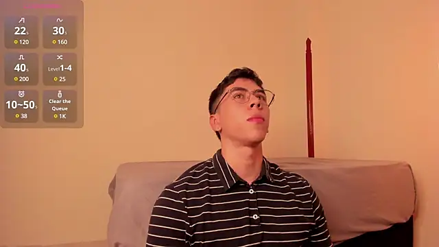 Snapshot of Alexx_oconnor chatting on February 2025 04:35:02 PM Alexx oconnor online show from February 2025 04:35:02 PM