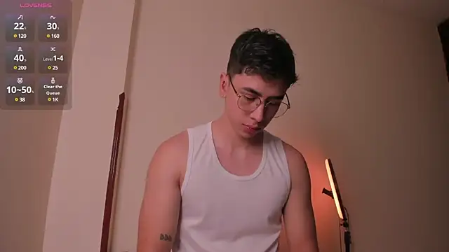 Snapshot of Alexx_oconnor chatting on January 2025 01:52:01 PM Alexx oconnor online show from January 2025 01:52:01 PM