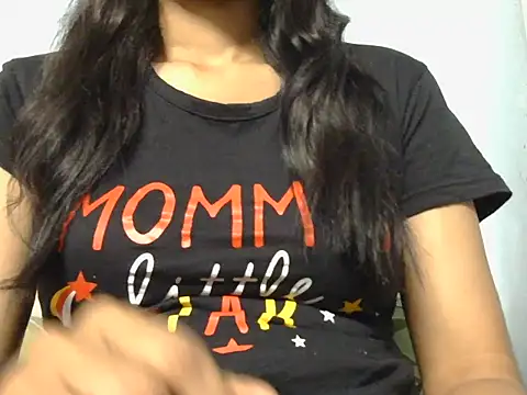 Snapshot of Thimiralagi chatting on February 2026 02:33:01 PM Thimiralagi online show from February 2026 02:33:01 PM