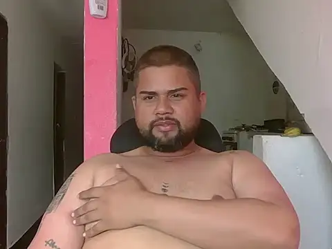 GABRIELGARCIA1313 online show from January 2026 07:42:01 PM