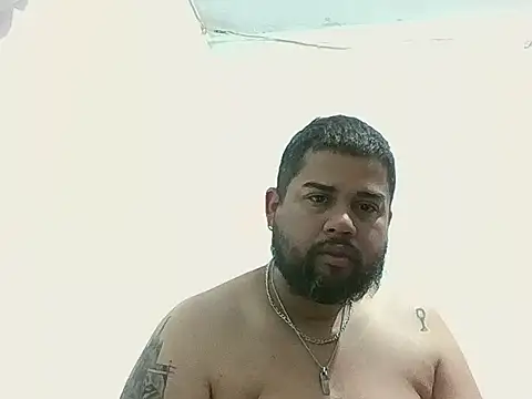 GABRIELGARCIA1313 online show from February 2026 03:41:02 PM