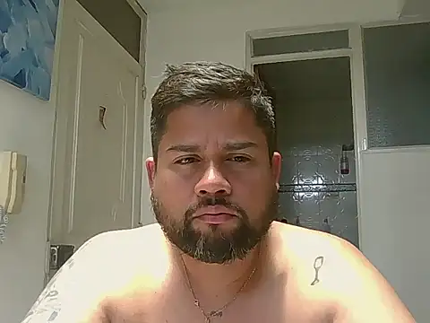 GABRIELGARCIA1313 online show from April 2026 04:35:01 PM