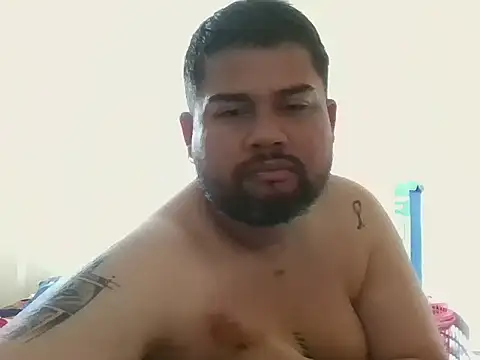 GABRIELGARCIA1313 online show from February 2026 07:35:01 PM