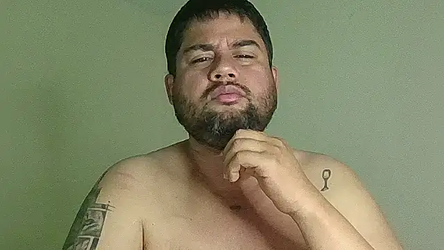GABRIELGARCIA1313 online show from June 2026 06:30:02 PM