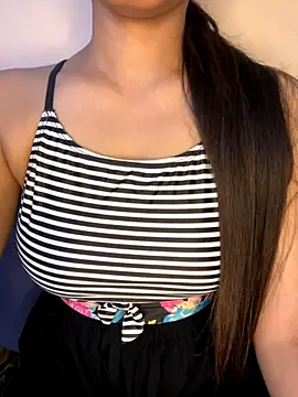  riyaahahaha  online show from October 2025 10:02:02 AM