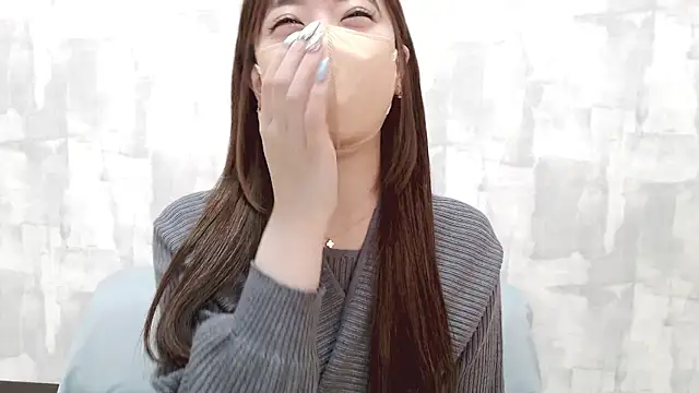 Snapshot of LOVE_MOMO_LOVE chatting on October 2025 11:54:01 AM LOVE MOMO LOVE online show from October 2025 11:54:01 AM