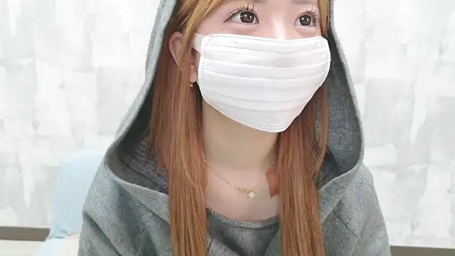 LOVE MOMO LOVE online show from March 2026 11:25:02 AM