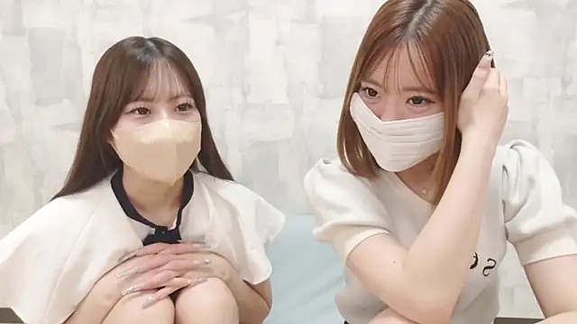 Snapshot of LOVE_MOMO_LOVE chatting on June 2026 12:05:02 PM LOVE MOMO LOVE online show from June 2026 12:05:02 PM