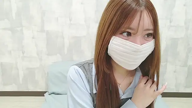LOVE MOMO LOVE online show from June 2026 11:43:02 AM