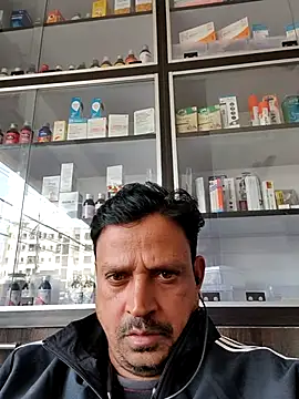 Raj1043 online show from December 2025 05:57:02 AM