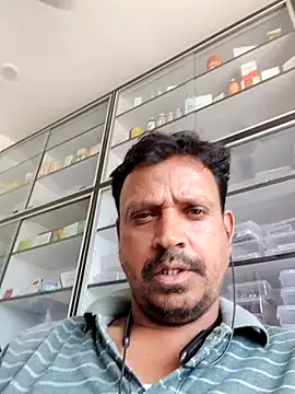 Snapshot of Raj1043 chatting on June 2026 06:33:01 AM Raj1043 online show from June 2026 06:33:01 AM