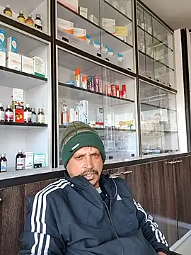 Raj1043 online show from January 2026 06:28:01 AM