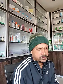 Raj1043 online show from January 2026 06:20:01 AM