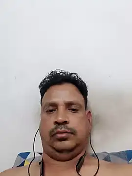 Raj1043 online show from February 2025 11:36:01 AM