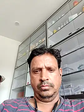 Snapshot of Raj1043 chatting on June 2026 06:09:01 AM Raj1043 online show from June 2026 06:09:01 AM