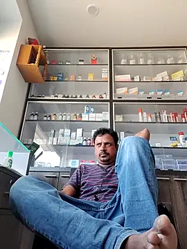 Raj1043 online show from April 2026 06:59:01 AM