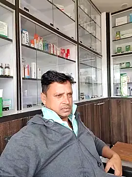 Raj1043 online show from November 2025 05:18:02 AM