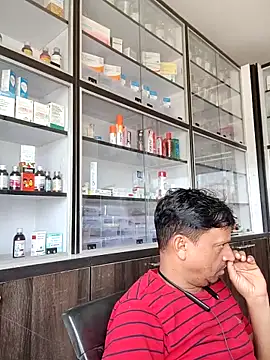 Raj1043 online show from March 2026 06:32:02 AM