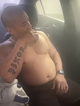 Snapshot of EatMyCake831 chatting on February 2025 04:55:01 PM EatMyCake831 online show from February 2025 04:55:01 PM