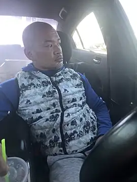 EatMyCake831 online show from November 2025 06:35:02 PM