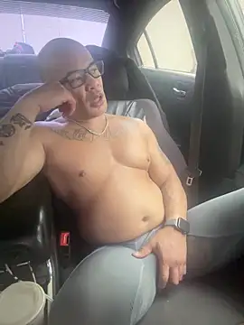 EatMyCake831 online show from December 2025 07:02:01 PM