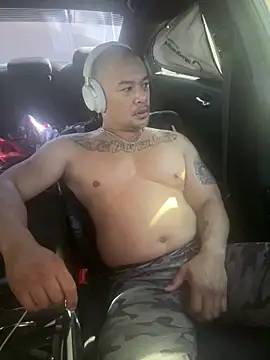 Snapshot of EatMyCake831 chatting on March 2025 05:55:02 PM EatMyCake831 online show from March 2025 05:55:02 PM