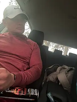 Snapshot of EatMyCake831 chatting on February 2025 10:54:01 PM EatMyCake831 online show from February 2025 10:54:01 PM