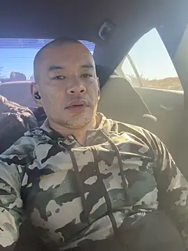 EatMyCake831 online show from December 2025 07:01:01 PM