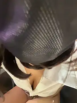 Snapshot of syy9999 chatting on March 2025 06:34:02 PM syy9999 online show from March 2025 06:34:02 PM