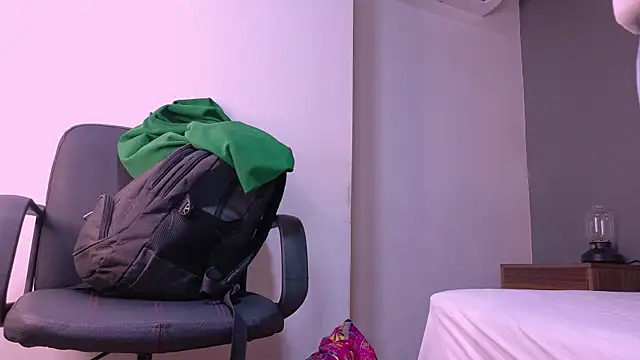 DulceAurora   online show from October 2025 02:54:01 AM