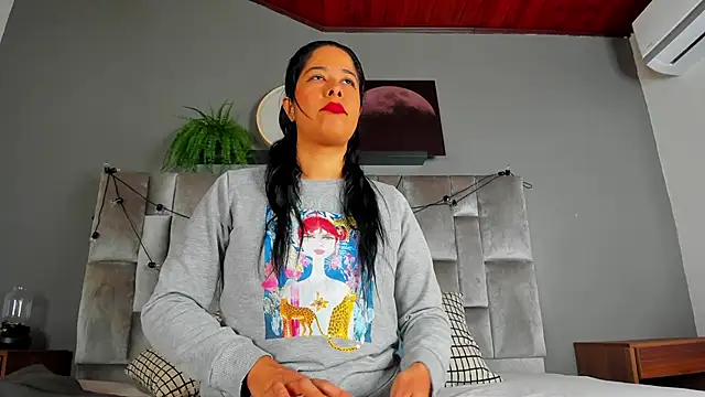 DulceAurora   online show from February 2026 03:07:02 AM